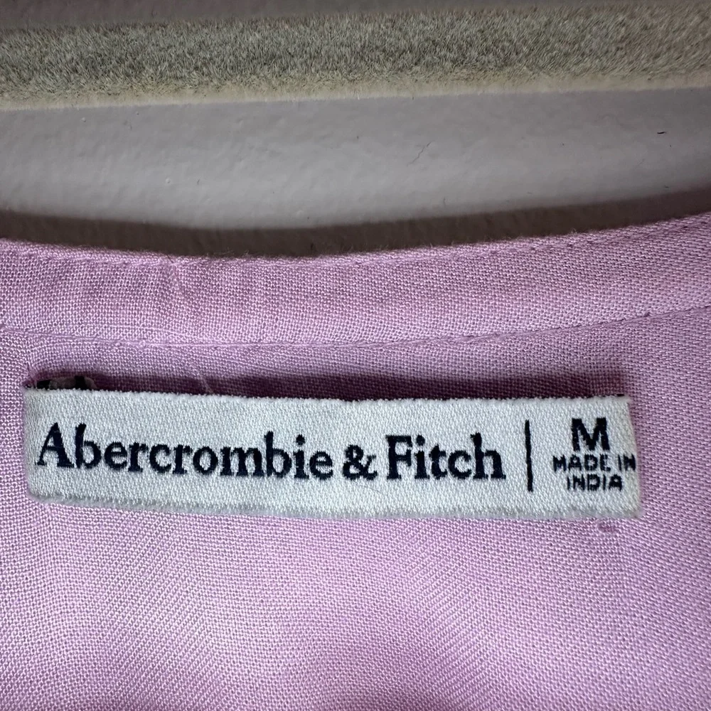 Abercrombie & Fitch Light Pink Cropped V-Neck Drawstring Top